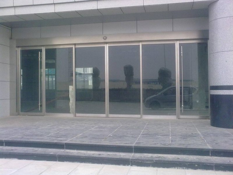 感应门